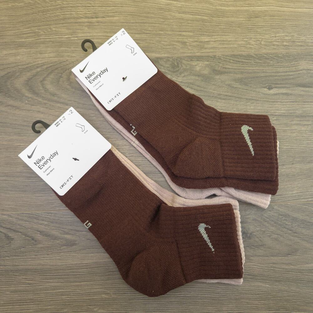 2 Pack Nike Wool Ankle Socks Size Large 8-10 Mens 2 Pack Brown Earth Platinum